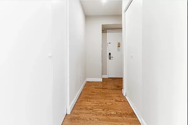 Rented by REAL New York | media 11