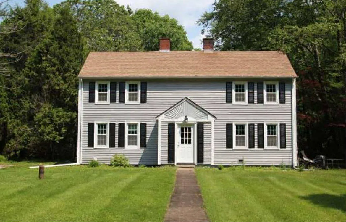 41 Storrs Heights Rd — Photo 1
