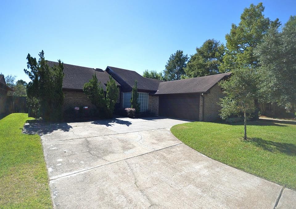 1st image of 606 Lochnell Dr
