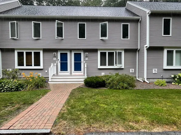 7 Village Way APT D, Norton, MA 02766