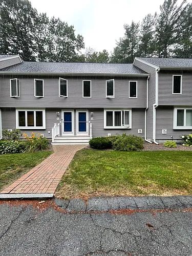 7 Village Way #D Photo 1