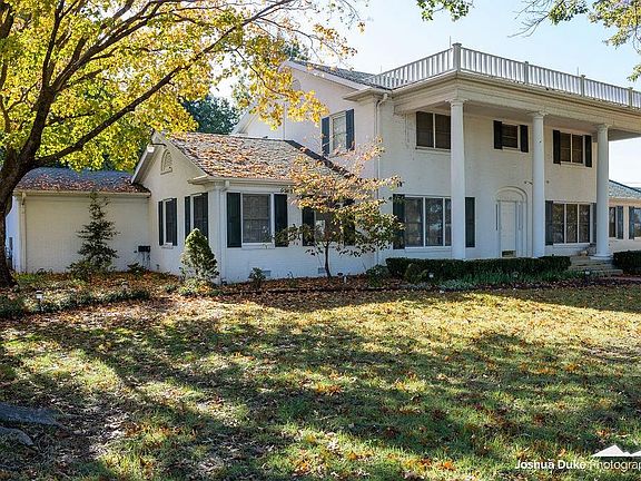 2nd image of 4539 W Persimmon St