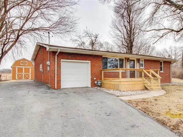 429 Oak St, East Alton, IL 62024