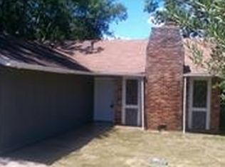 2407 Village Walk, Austin, TX 78744