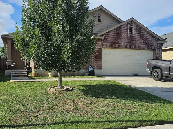 1536 Gateshead Dr, Seguin, TX 78155
