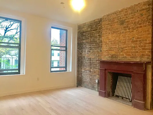 Rented by Brooklyn Bridge | media 28