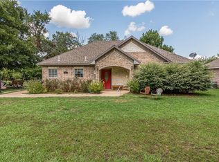 47 Frank Wood Rd, Sherman, TX 75092