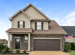 218 Annapolis Bend Cir, Hendersonville, TN 37075