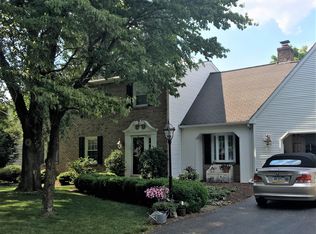 1534 Colgate Dr, Bethlehem, PA 18017