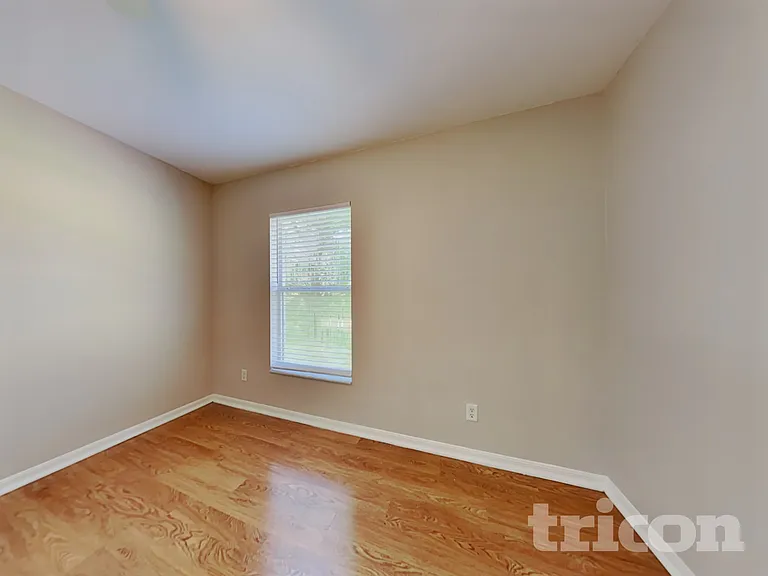 18291 Troon Ave — Photo 11