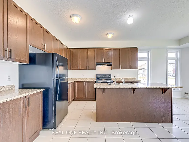 45 Deshane St #A — Photo 12