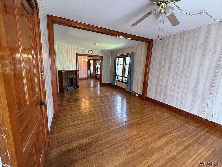 74 Ashton Pl — Photo 7