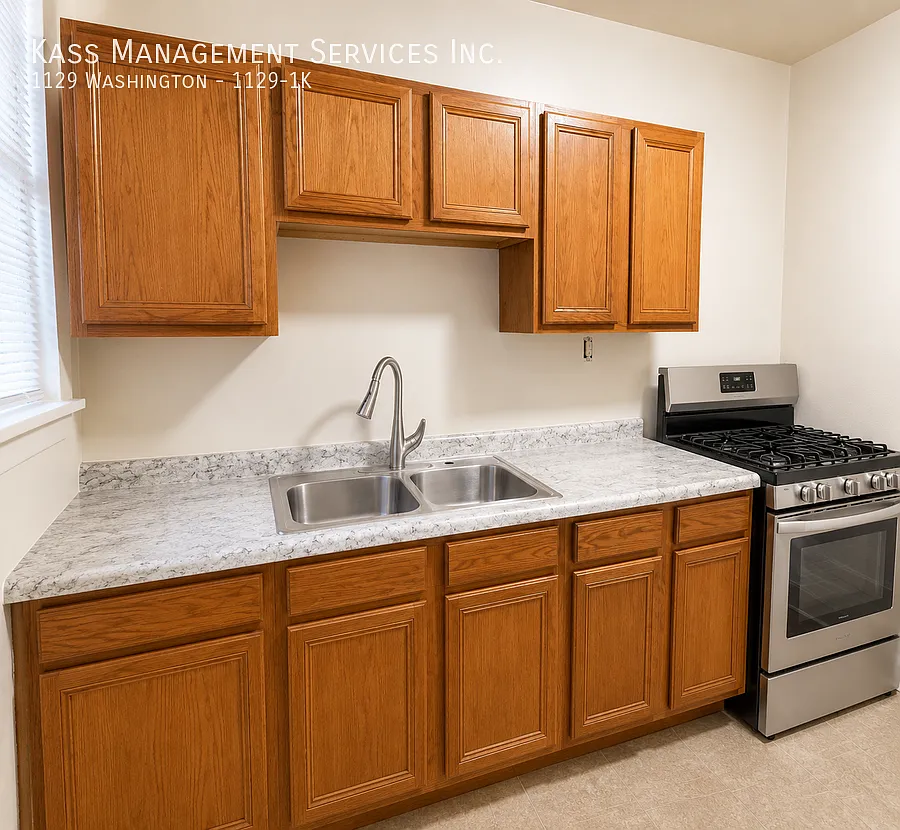 400-14 S Maple Ave/1119-29 Washington — Photo 1