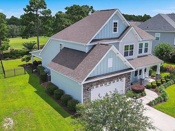 3rd image of 447 Island End Court