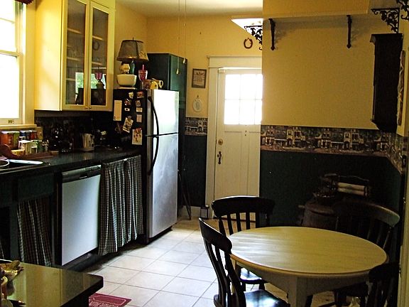 5th image of 4923 S Galvez St