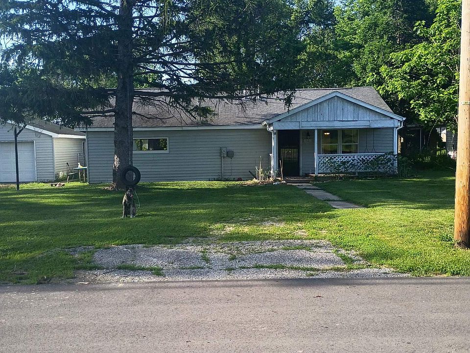 1st image of 1021 E 35th St