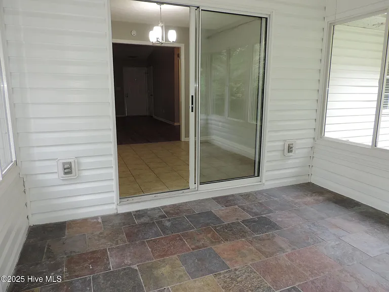 5801 County Line Rd — Photo 8