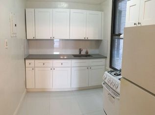 46-08 30th Ave #2, Astoria, NY 11103