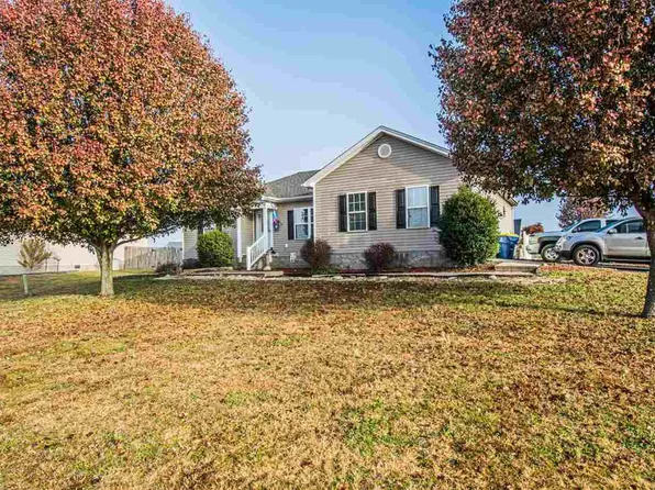 1302 Huron Way, Bowling Green, KY 42101