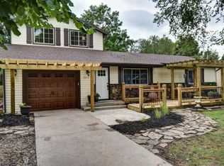 2624 E Locust St, Springfield, MO 65803