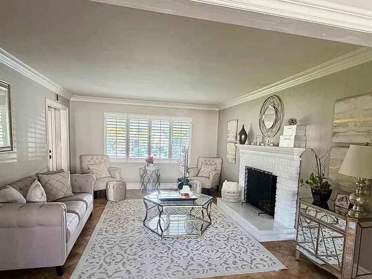 5354 Sierra Vista Ave — Photo 5