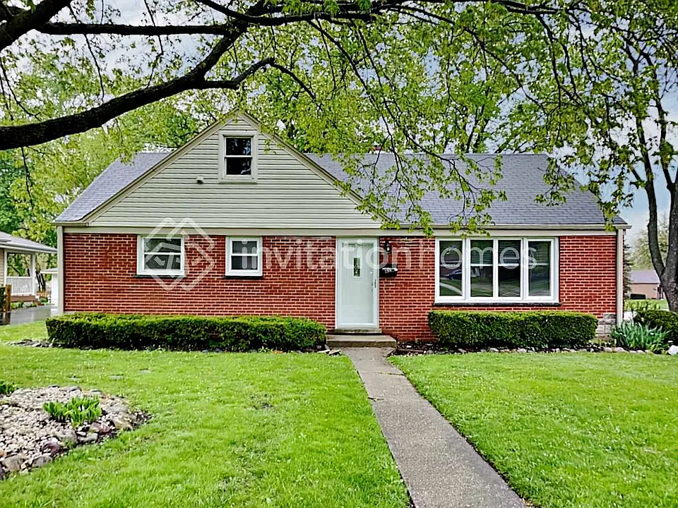 602 Banbury Ct