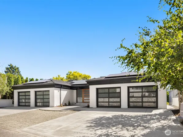 5044 Butterworth Road, Mercer Island, WA 98040