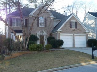 10800 Glenbarr Dr, Johns Creek, GA
