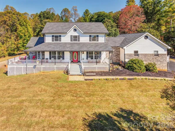 265 Flat Creek Church Rd, Weaverville, NC 28787