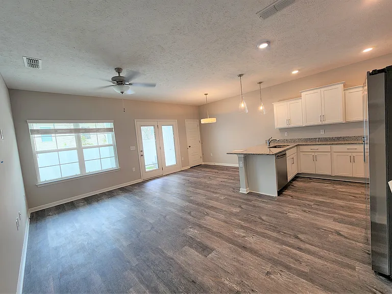 4222 Spyglass Dr — Photo 7