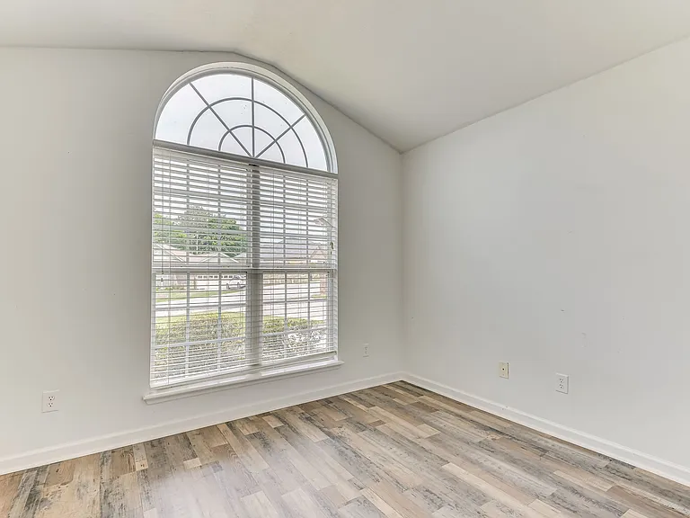 4452 Country Glen Cir — Photo 20
