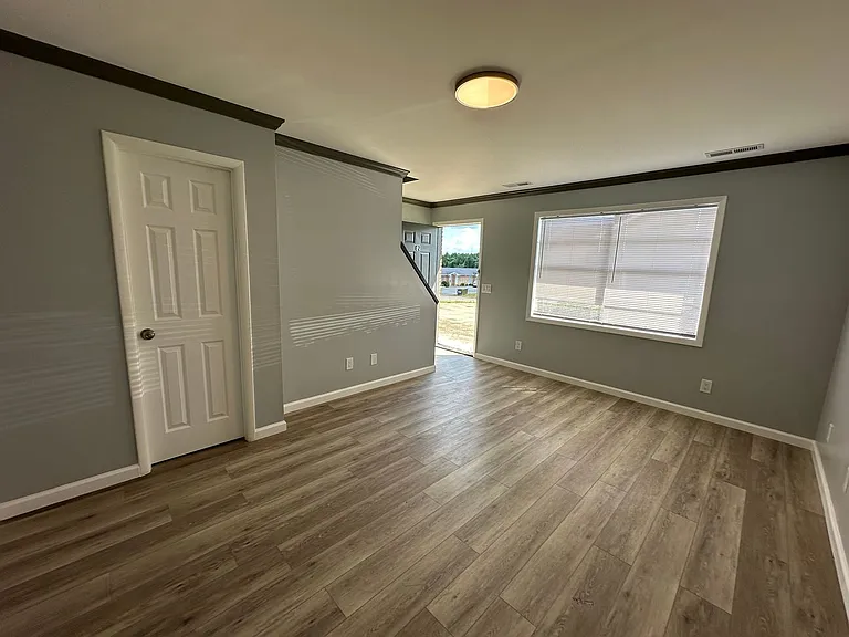 1425 Warrior Rd — Photo 3