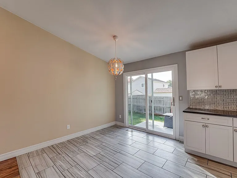 4274 Peach Tree Ct — Photo 8