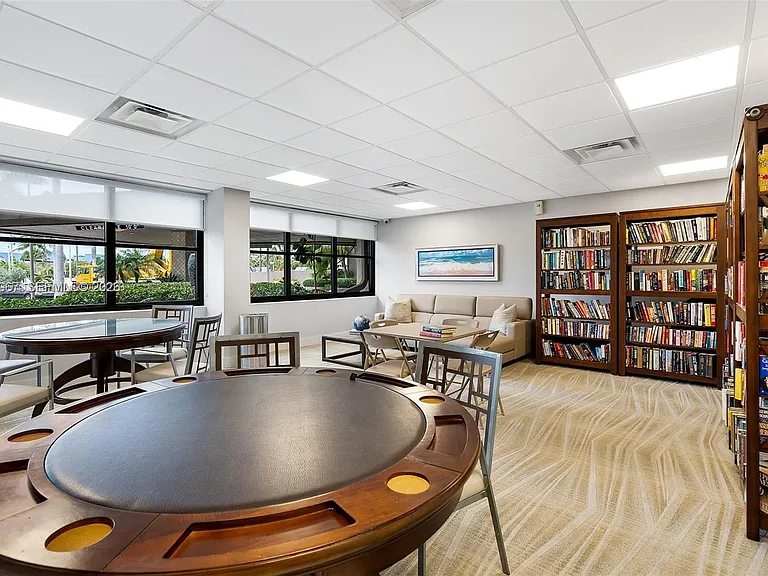 3800 Galt Ocean Dr #309 — Photo 27