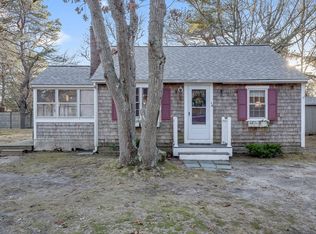 14 Bunny Cir, West Yarmouth, MA 02673