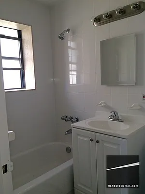 Rented by Highline Residential | media 20