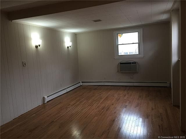 2nd image of 97 Bliss St
