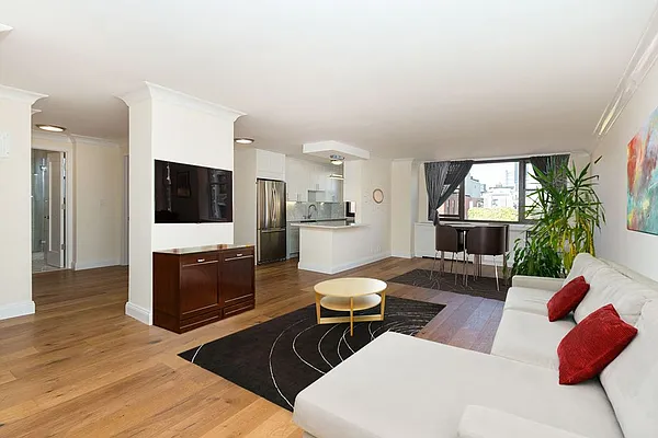 Sold by FirstService Realty (legacy) | media 1