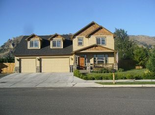 1423 Dogwood Ln, Wenatchee, WA 98801