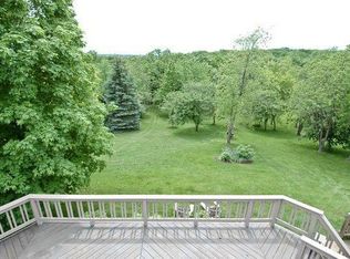 6503 Rowland Rd, Huntley, IL 60142