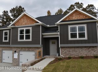 9211 Pamper Ln, Hixson, TN 37343