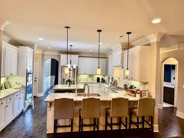 2715 Natures Trl SE, Owens Cross Roads, AL 35763