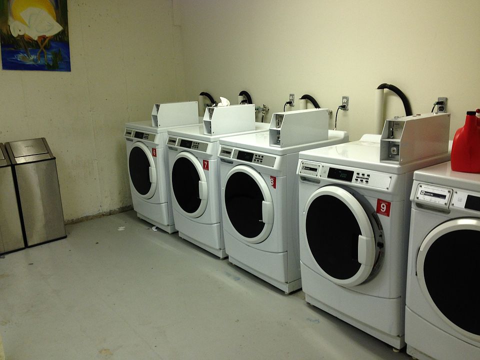 5 Woodside Ave, Danbury, CT 06810 Zillow