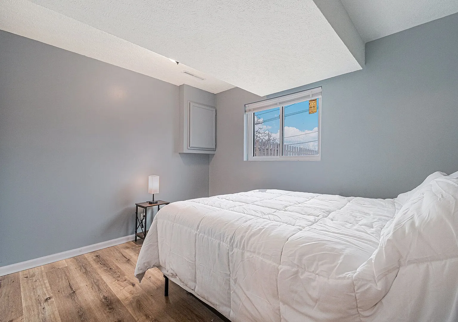 Spacious 4BR Pet-Friendly Retreat | Central Omaha — Photo 4
