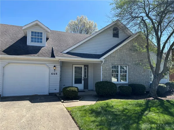660 Thornburg Pl, Tipp City, OH 45371