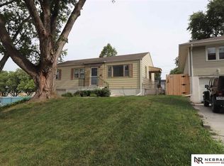 6226 Elm St, Omaha, NE 68106