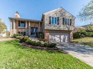 1215 Pinetree Ln, Bartlett, IL