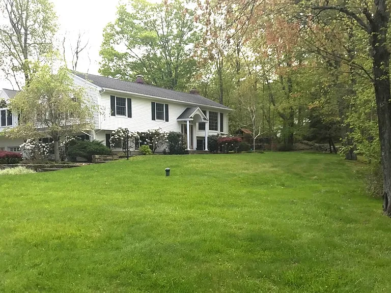 Lovely 4 Bedroom | 3 Bath home with over 3600 Sf on 1.55 acres