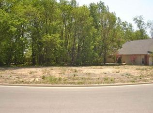 2009 Nicklaus Dr, Findlay, OH 45840