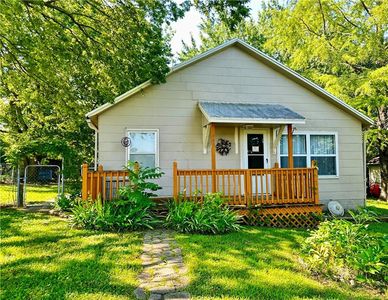 449 Muncie Rd, Leavenworth, KS, 66048